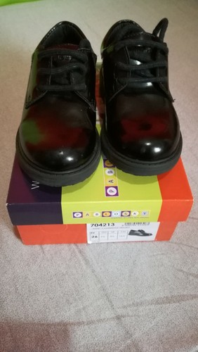Scarpe n.26 e ciabatte n. 26-27: altri in vendita a Torino (Torino)