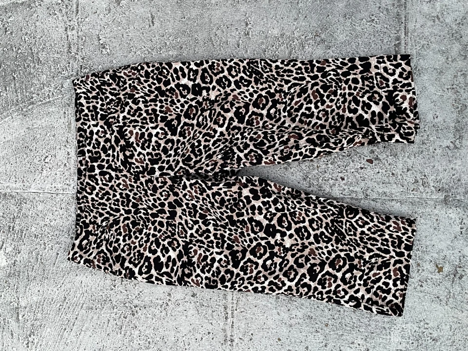 Westbound Petite Women Carpi Pant Brown Animal Print Pull On Pant Size 12P - Image 2 of 4