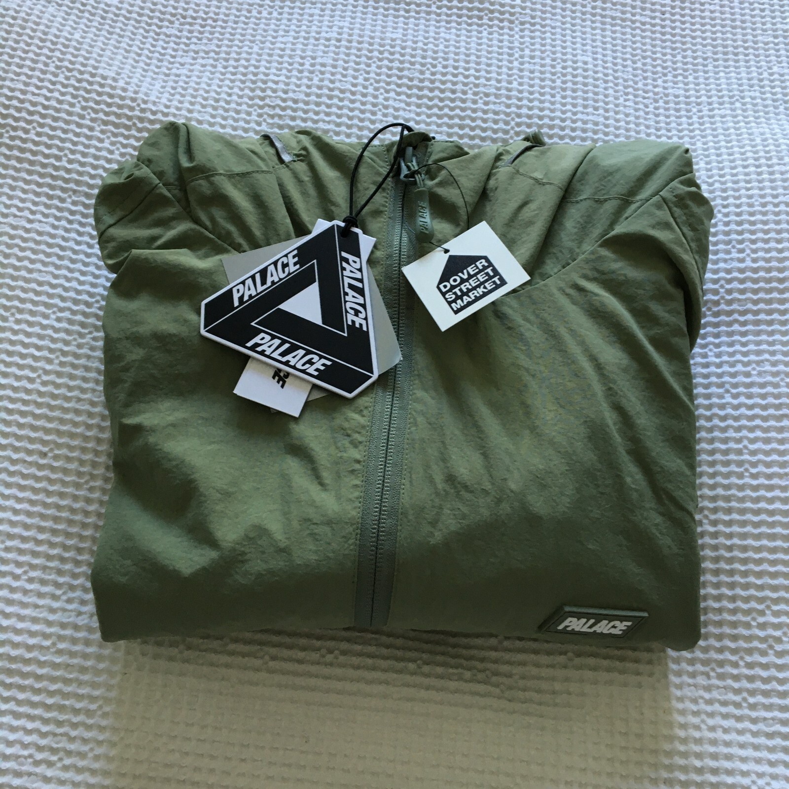 *RARE* Palace summer 2024 – Men's Lighter Shell Jacket – Green – Size S image 9