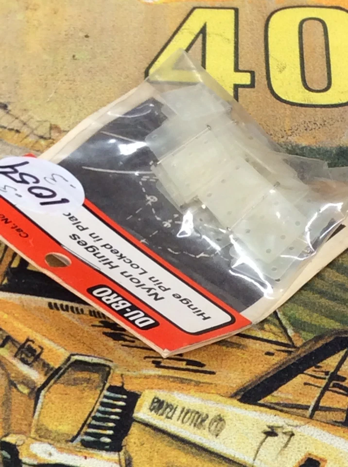 Dubro 117 Nylon Hinge: Hinge Pin Locked In Place 15pc. NewInPack USA Shipped - Image 2 of 3