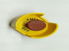 Omron   Pushbutton Switch 30 Days Warranty Expedited Shipping