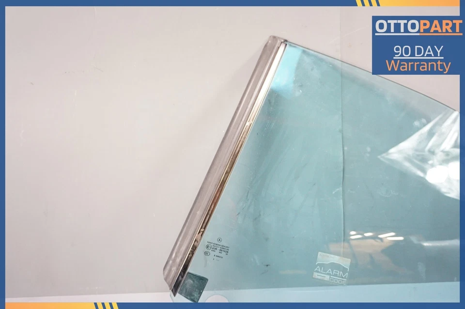 2003-2009 Mercedes W209 CLK500 CLK350 Convertible Rear Left Quarter Glass OEM - Image 2 of 4