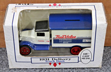 ERTL 1931 Delivery Truck Bank True Value 1:34 Scale Die-Cast Preowned 