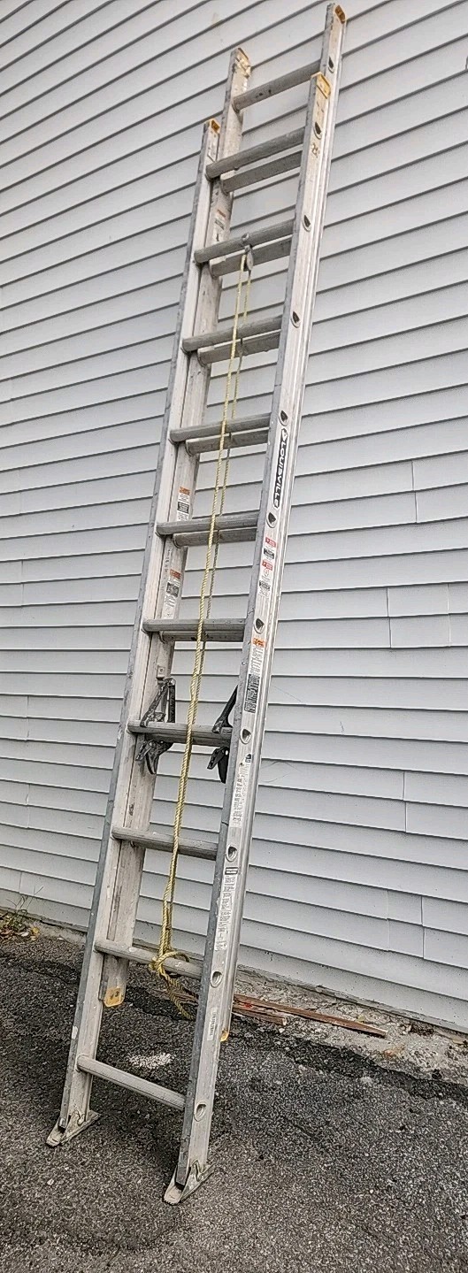 LOUISVILLE AE3220 Extension Ladder,Aluminum,20 ft.,I 36Y346