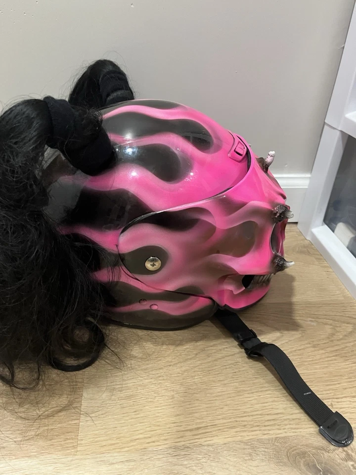 Casco de motocicleta KYT con calavera rosa para mujer - XL Foto 4 de 4