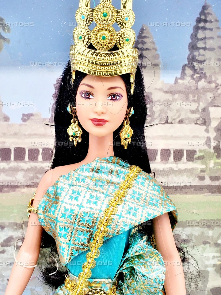 Princess of Cambodia Barbie Dolls of the World Doll 2003 Mattel B3460 - Image 3 of 4