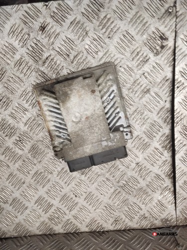 VW PASSAT Variant B6 3C5 Motorsteuergerät ECU 03g906018ce 2.00 Diesel 27023650