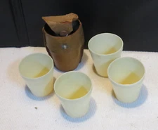 Vintage Stackable 4 Plastic Nesting Travel Shot Cups W/ Zippered Leather Case