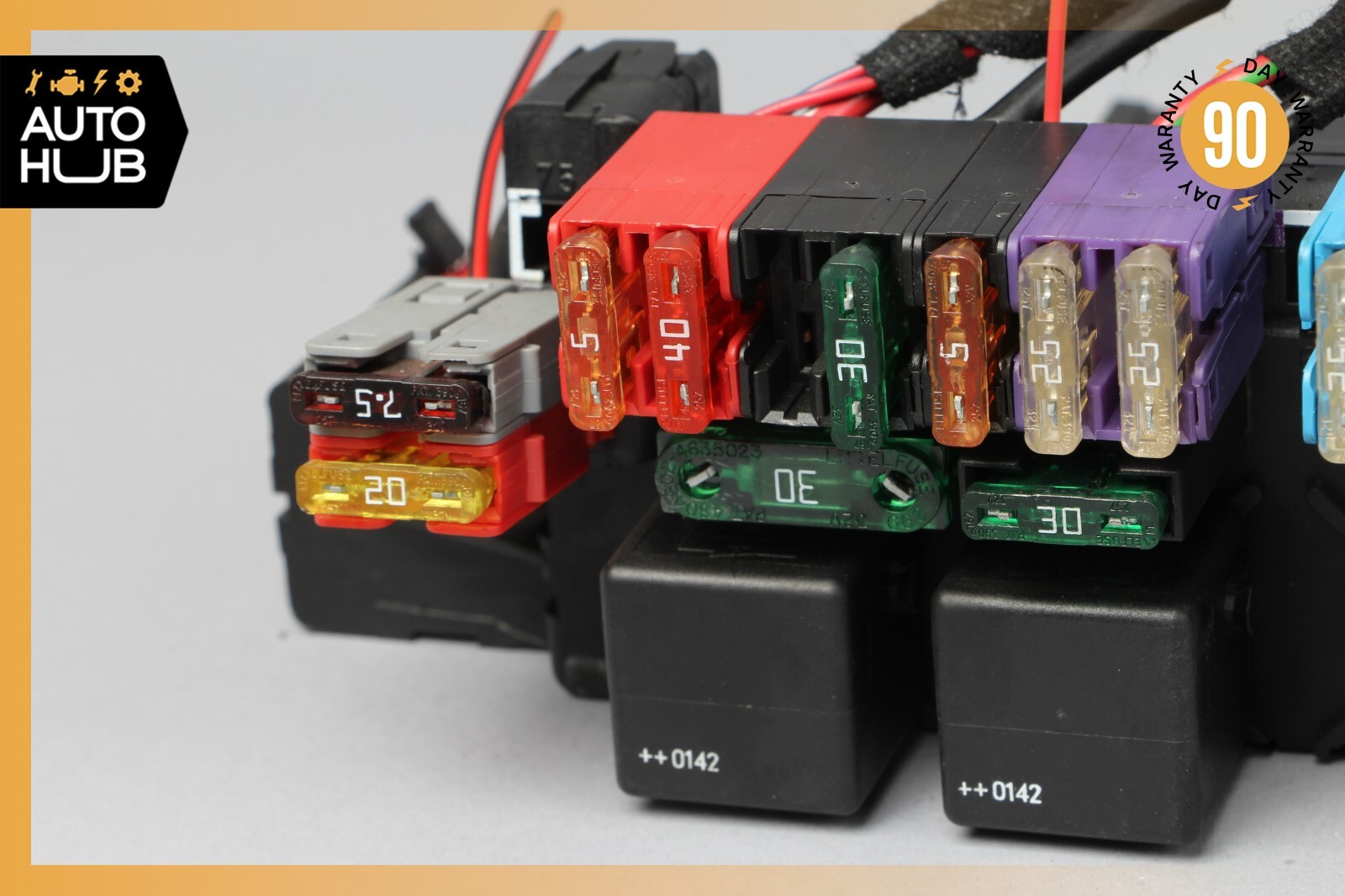 03-12 Mercedes R230 SL500 SL55 AMG SL550 Rear SAM Fuse Box Relay Module OEM