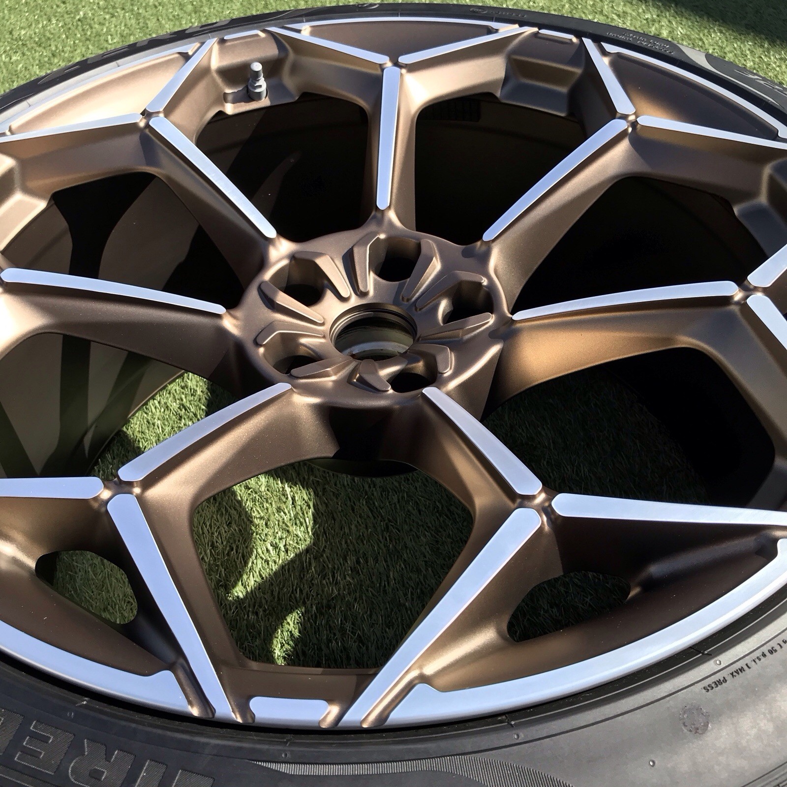 Lamborghini Urus Rear Sensors Set