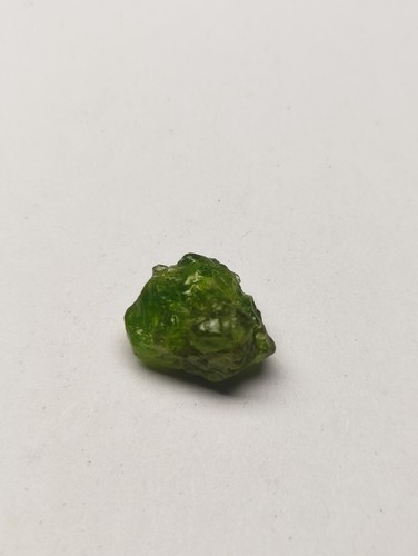 Delicate Natural Raw Peridot from Arizona, 19 cts - 第 1/11 張圖片