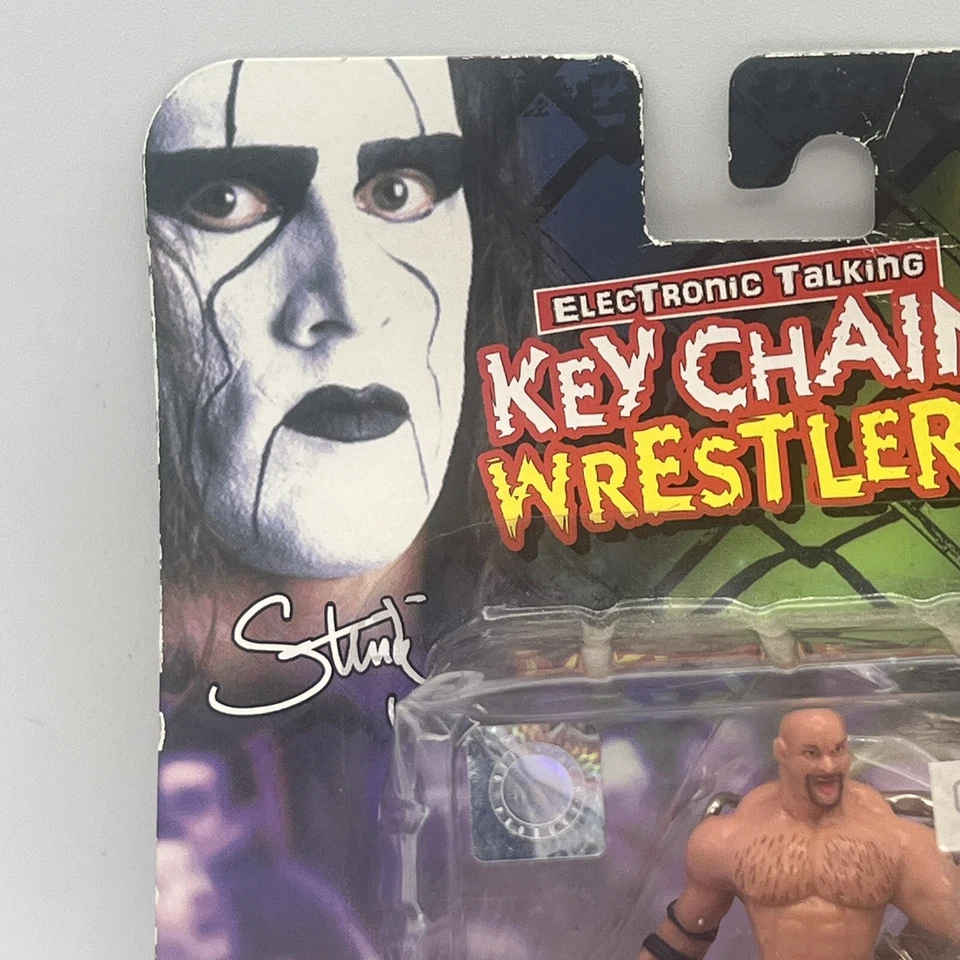 1998 Electronic Talking Keychain Wrestlers Figure - Goldberg Wrestling WCW NWO - Image 3 of 4