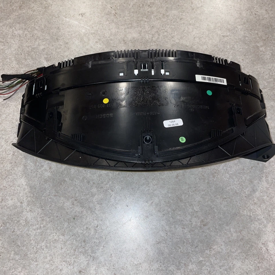 Cuadro de instrumentos velocímetro Mercedes W215 CL500 S500 2000 2006 poco millas Foto 3 de 4