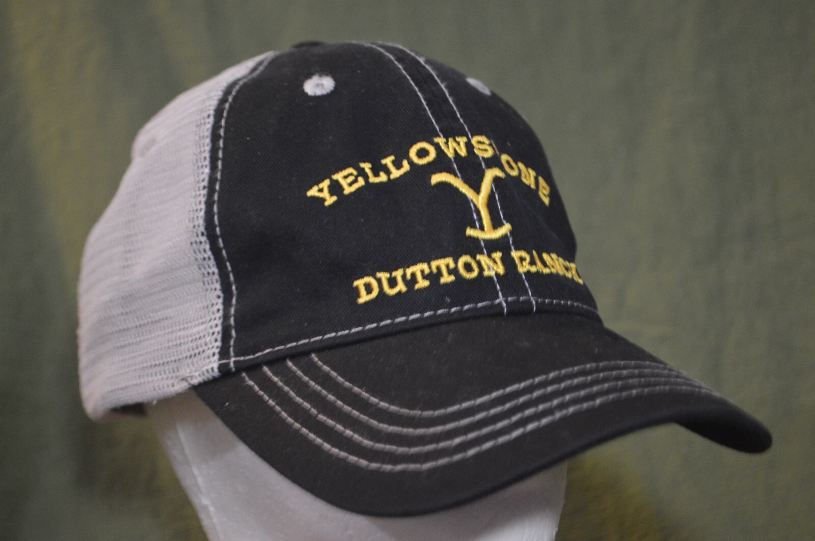 Yellowstone Dutton Ranch Snapback Black/Gray Mesh… - image 5