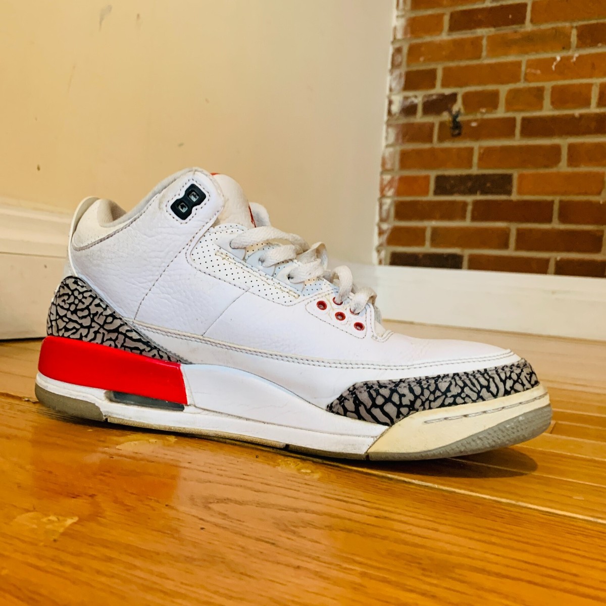 Nike Air Jordan 3 Retro Hall of Fame 2018 Size 11 136064-116 White