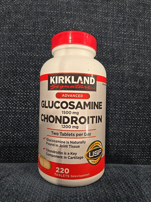 Kirkland Signature Extra Strength Glucosamine, Chondroitin Sulfate - 220 Tablets