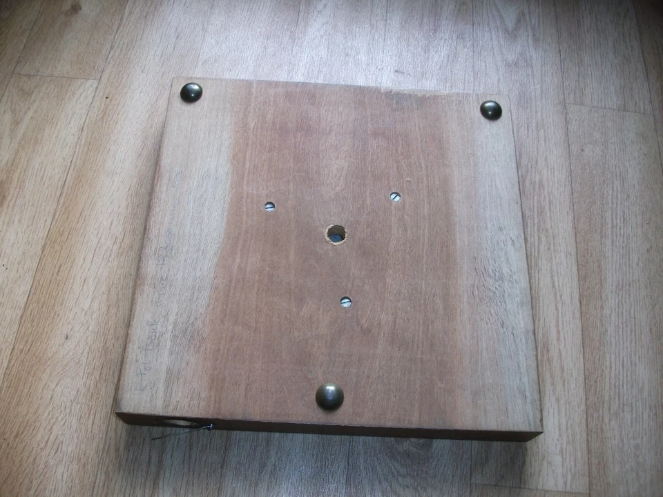 bistrot casino ancien jeu de roulette en bois - Photo 2/4