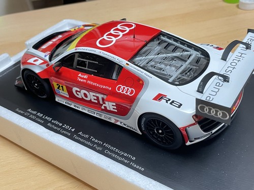 New Audi R8 Hitotsuyama Racing 1:18 Super GT300 2014 Spark Model - Picture 11 of 14