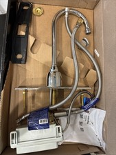 Delta Stainless Steel Kitchen Faucet With Spray