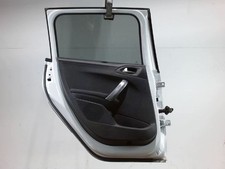 Porte arrière et accessoires Peugeot 2008