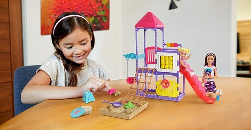 Barbie & Skipper Babysitters Inc Climb'N Explore Set da gioco parco giochi con play-do - Foto 11 di 12