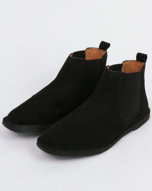 pretty green desert boots
