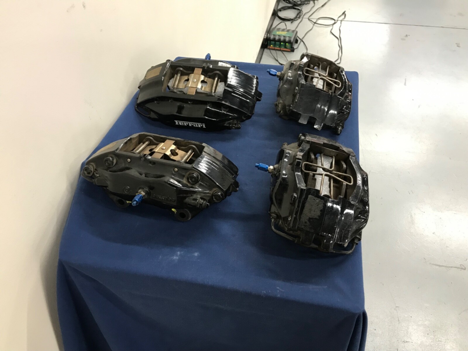 ferrari 550 calipers