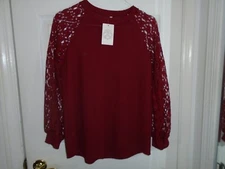 Floral Blooming Red Top Size Large New With Tags