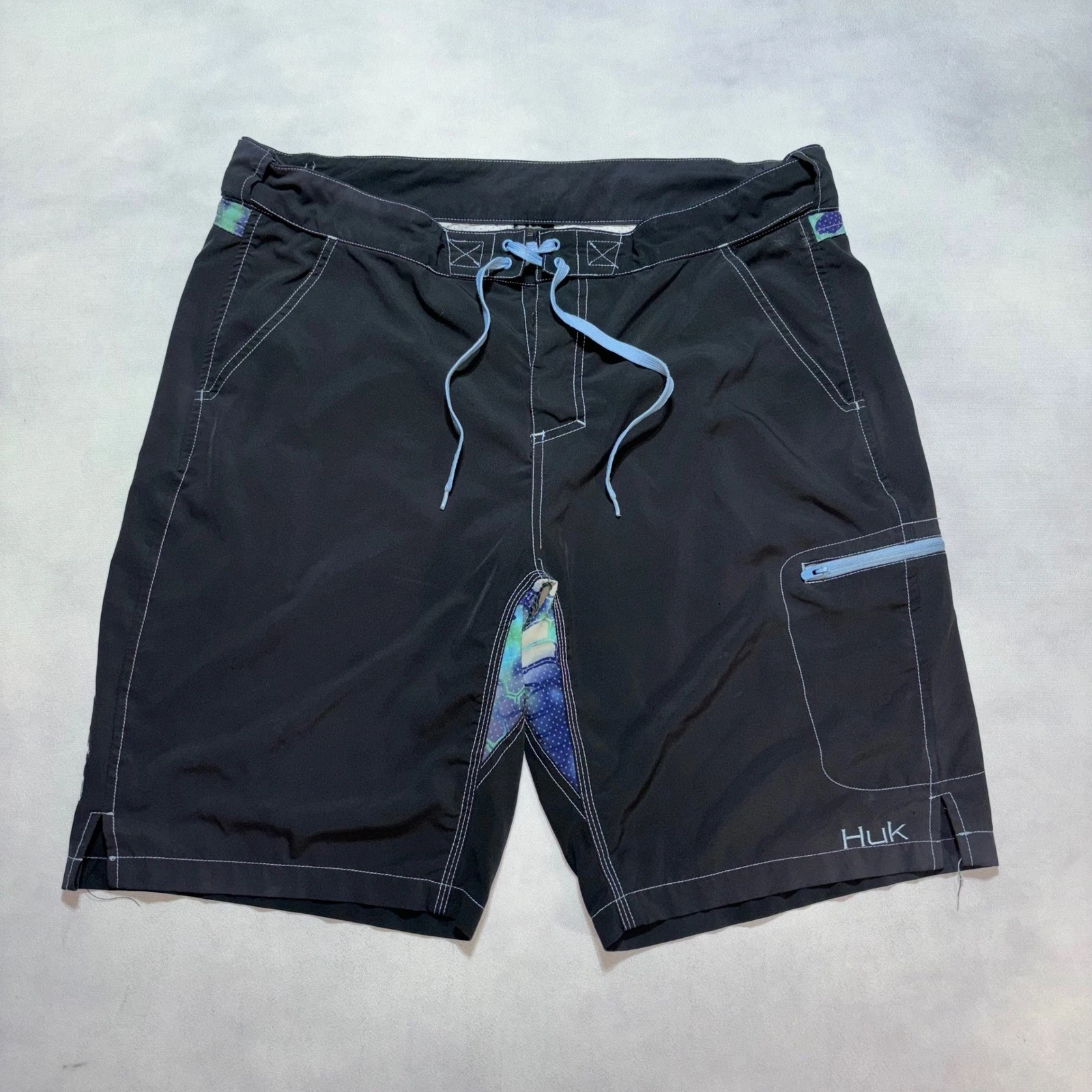 Huk Next Level Board Shorts Men's XL Black Blue Kryptek Fishing Performance Vent