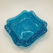 Vintage L.G. Wright Blue Daisy and Button 6" x 6" Ashtray Trinket Dresser Dish 