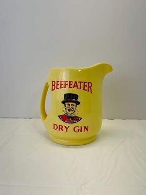 Vintage Beefeater Gin Ceramic Jug Pitcher Wade Regicor England Pub Barware