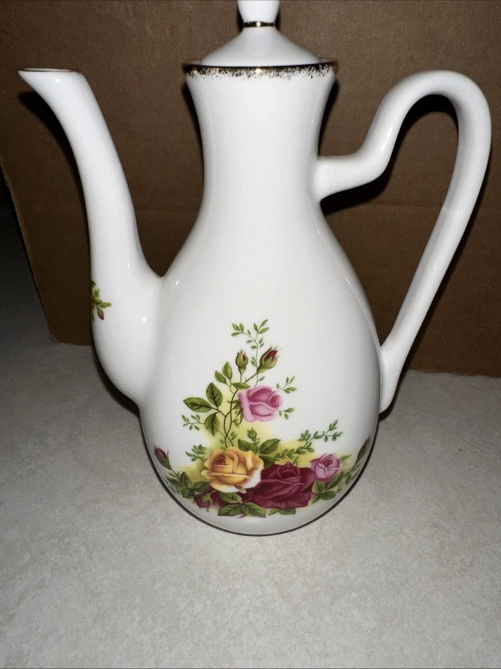 OLD COUNTRY ROSES ROYAL ALBERT CRUET SET 1962 - Image 2 of 4