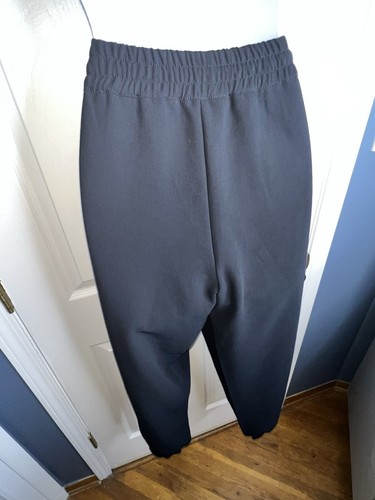 Pantalón Joggers Aritzia Wilfred Para Mujer Mediano Negro Buffon Crepé Elegante Corto M - Imagen 11 de 21