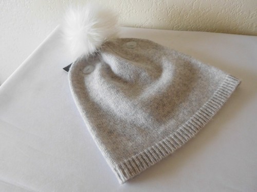 TAHARI 100% 2 Ply Cashmere Beanie Hat 
