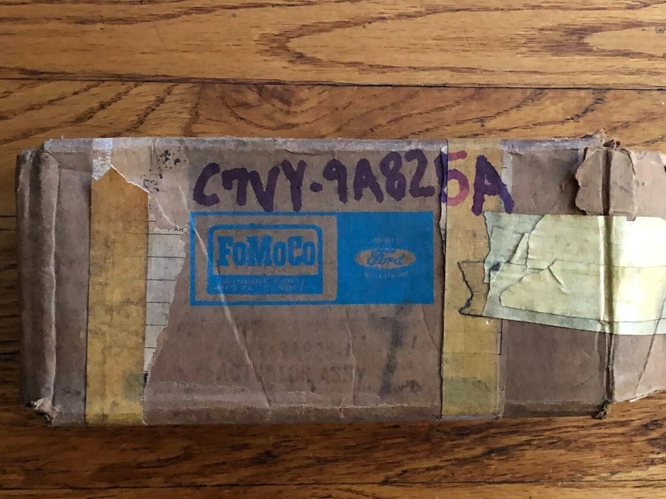 Interruptor actuador de control de velocidad de crucero Lincoln Continental 1967 FoMoCo nuevo de Lote Antiguo Foto 2 de 4