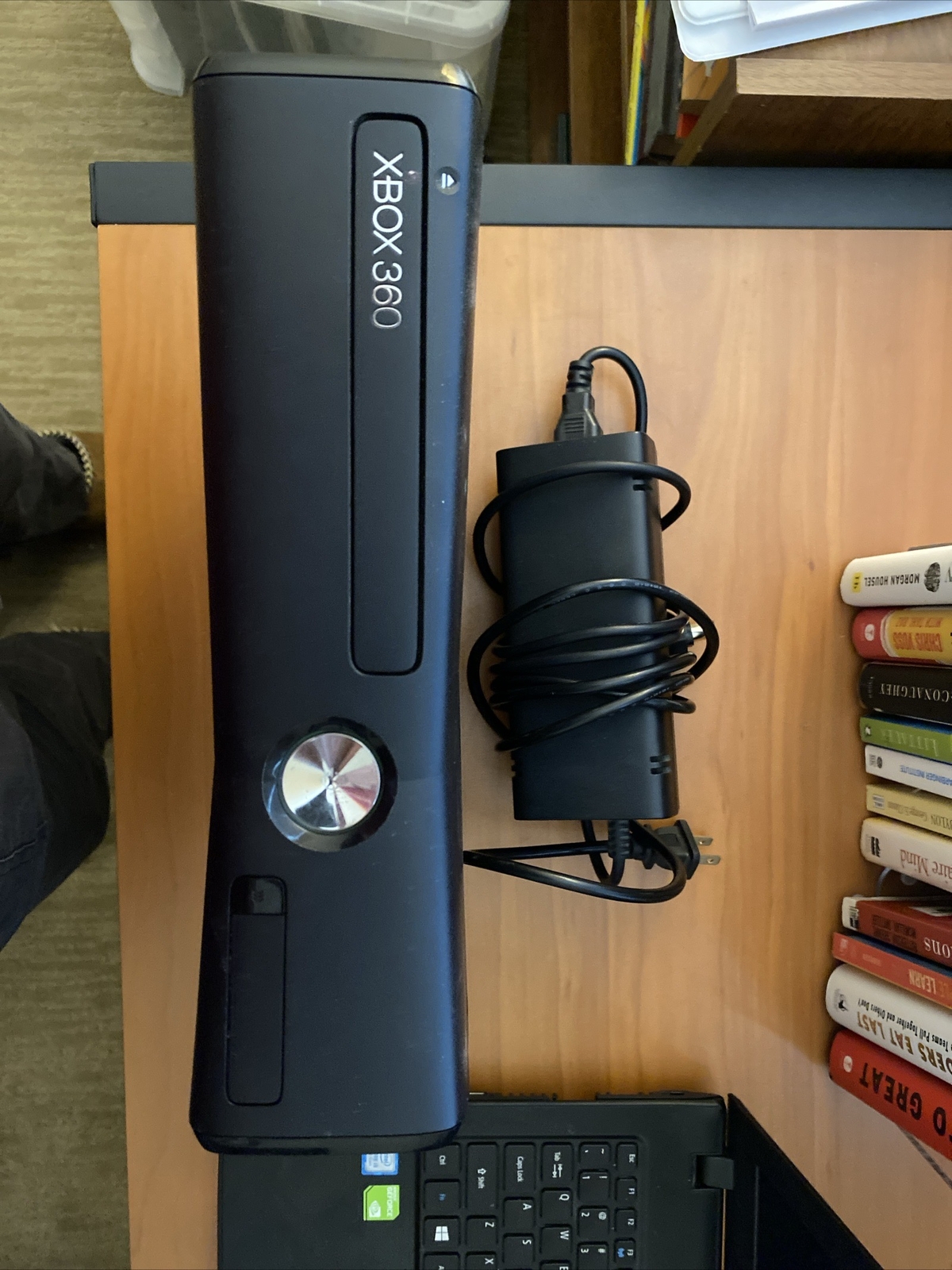 Microsoft Xbox 360 S 4GB Console - Black (1439) 689851453700 | eBay