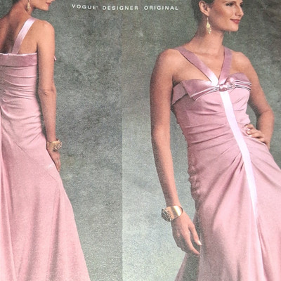 Vogue Patterns V1080 Women's Dress Sewing Pattern Plus Size Sizes 6-14