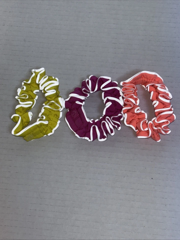 Lululemon Women's Scrunchies Reflective Stripe Set of 3 Yellow Pink Sunrise NWOT - Image 4 of 4