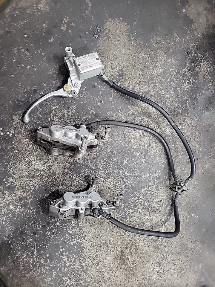 Left Right Front Brake Calipers 02 03 Kawasaki Vulcan 1500 Mean Streak Complete  - Image 2 of 4