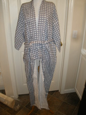 Men's Long Asian Robe Blue/White Design w/belt 77B