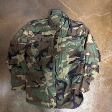 Vintage US Army M65 Field Jacket Mens Medium Woodland Camo Cold Weather 90s