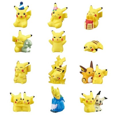 Pokemon Pikachu Gathering Pika Pika Bandai 1-Inch Finger Puppet