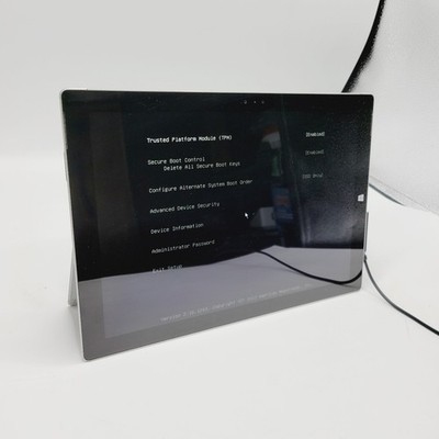 Microsoft Surface 1631 Core i5 4300U 1.9GHz 4GB RAM 128GB SSD 14'' **Boot to Bios