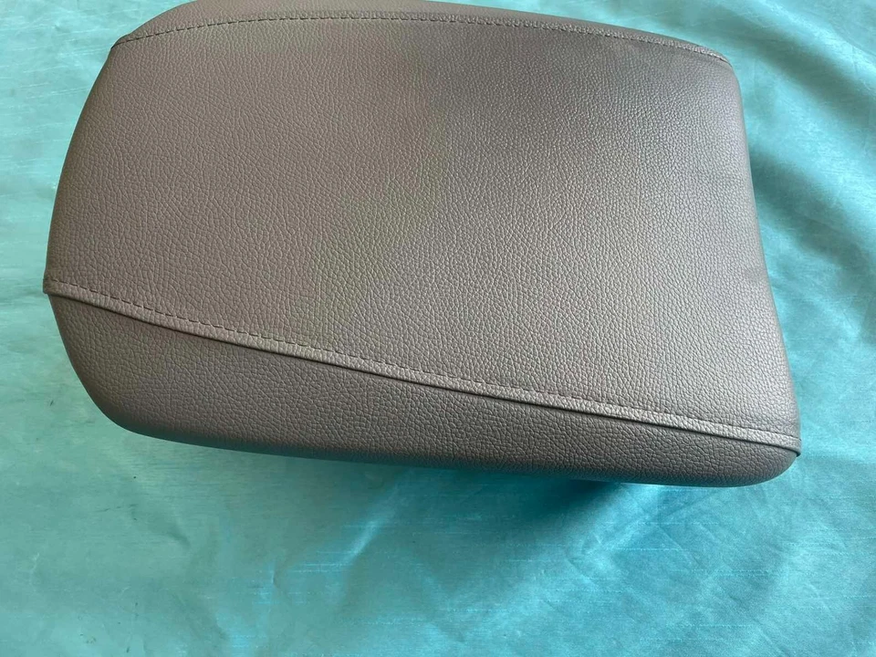 Acura MDX 2014-2016 consola central delantera cubierta de almacenamiento tapa reposabrazos OEM gris Foto 3 de 4