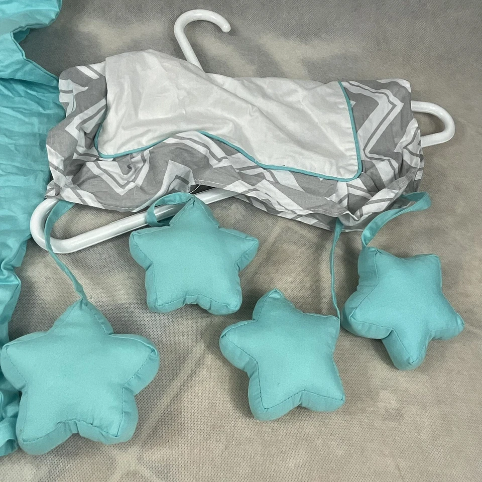 Dulce JoJo Designs Musical Móvil Estrellas Azul Blanco Bebé 0-5 Meses Decoración Guardería Foto 3 de 4