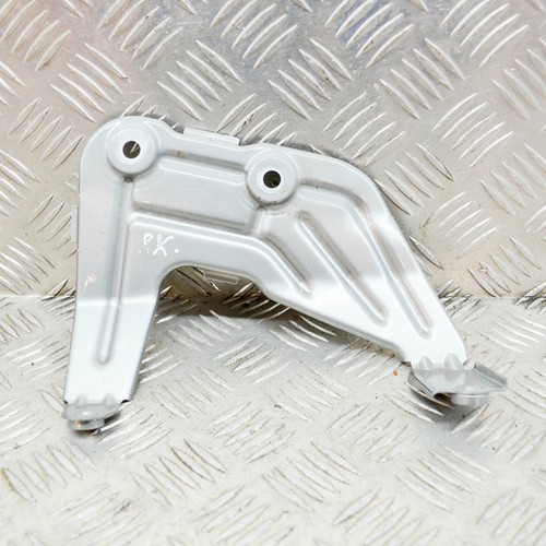 BMW X3 G01 Kotflügelhalter vorne links 7424677 2017