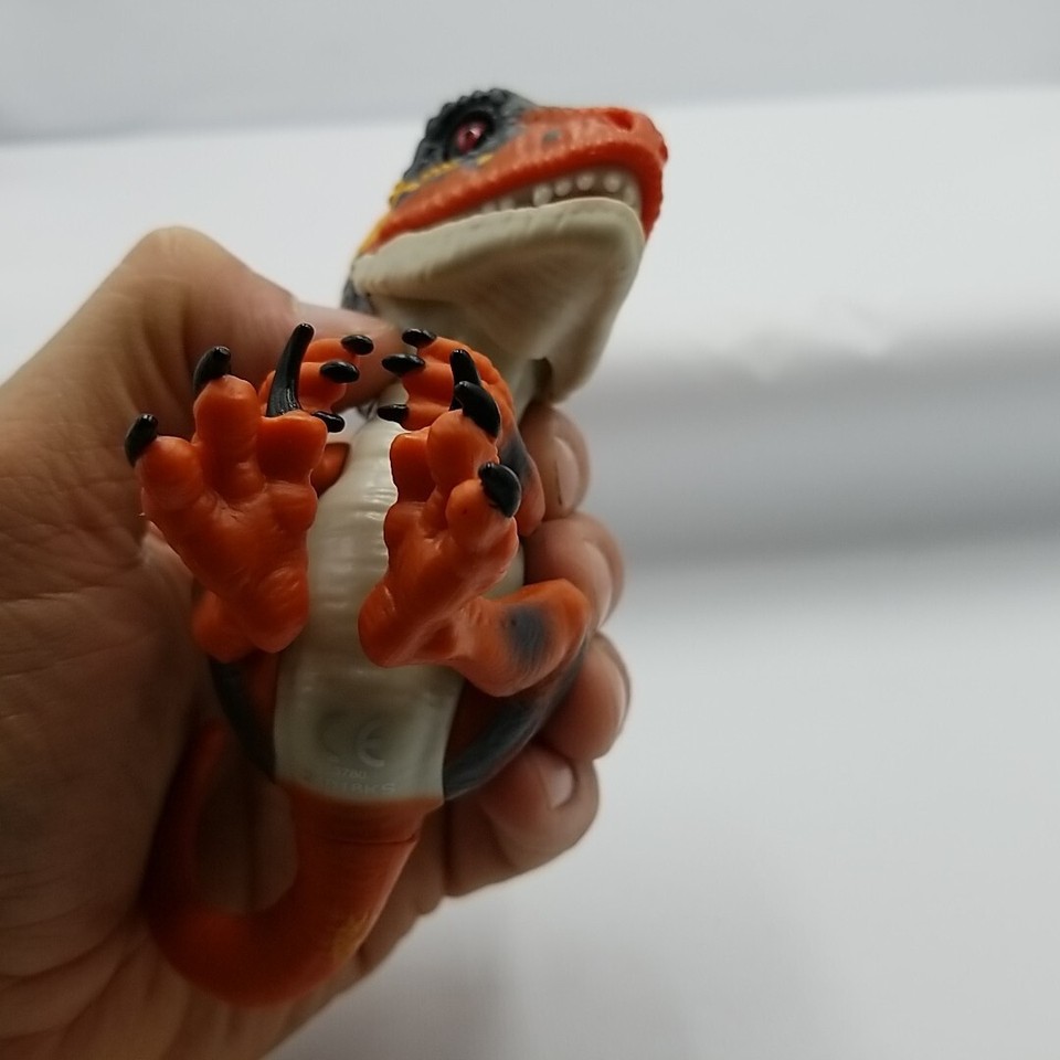 Untamed Raptor Fingerlings Toy Blaze (Orange) Interactive Dinosaur ...
