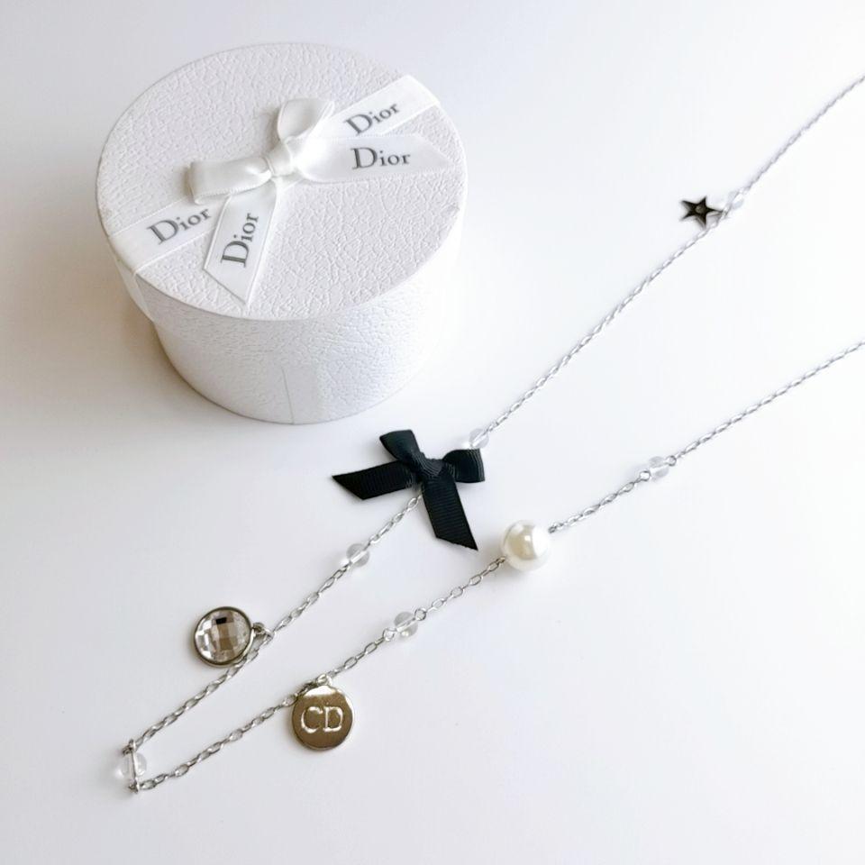 アクセサリー Christian Dior necklace Christian Dior CD logo Necklace Pendant metal Rhinestone