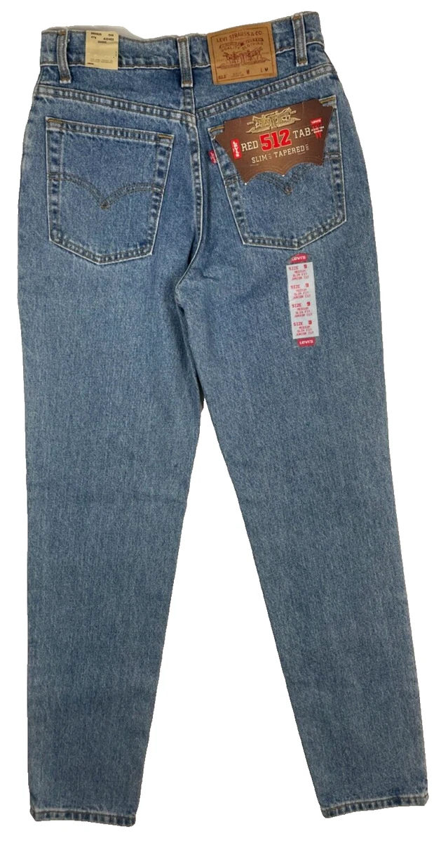 Size 9 2025 in levis jeans