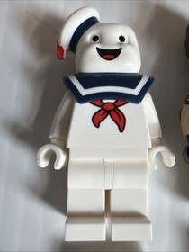LEGO Stay Puft Marshmallow Man W Peter Venkman Minifigure - 71233 Ghostbusters
